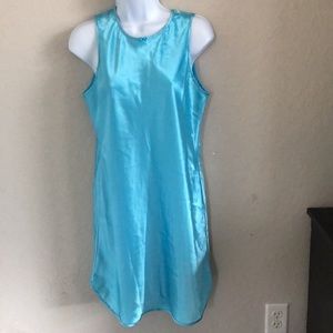 California Dinasty beautiful nightgown